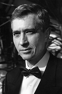 Prof. Arno Leicht